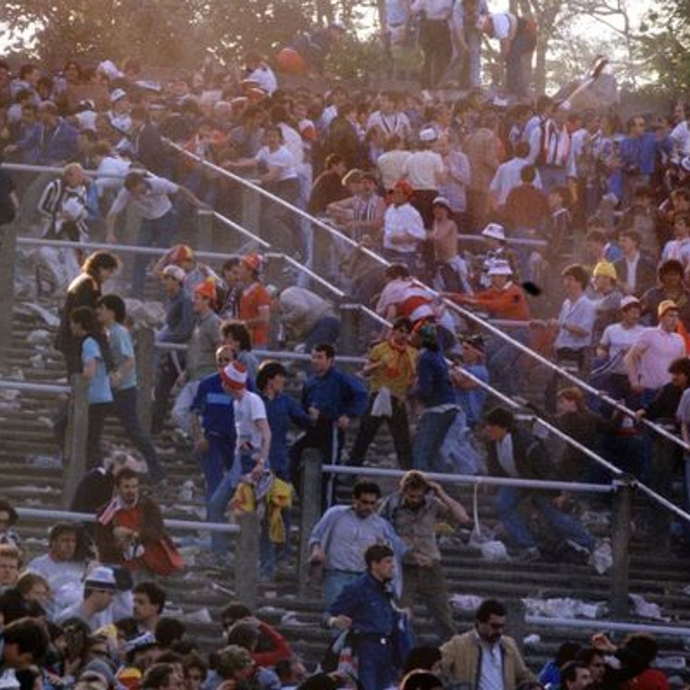 La tragédie du Heysel : une série documentaire pour comprendre le drame episode artwork