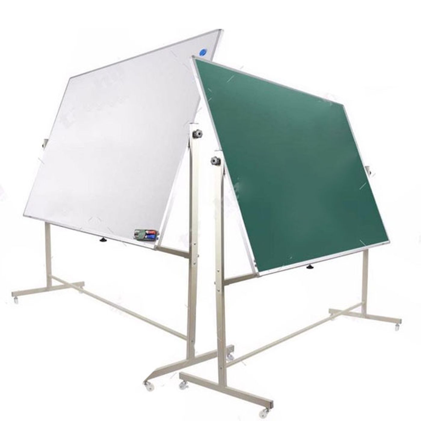 Bảng ghim bần Đại Phát