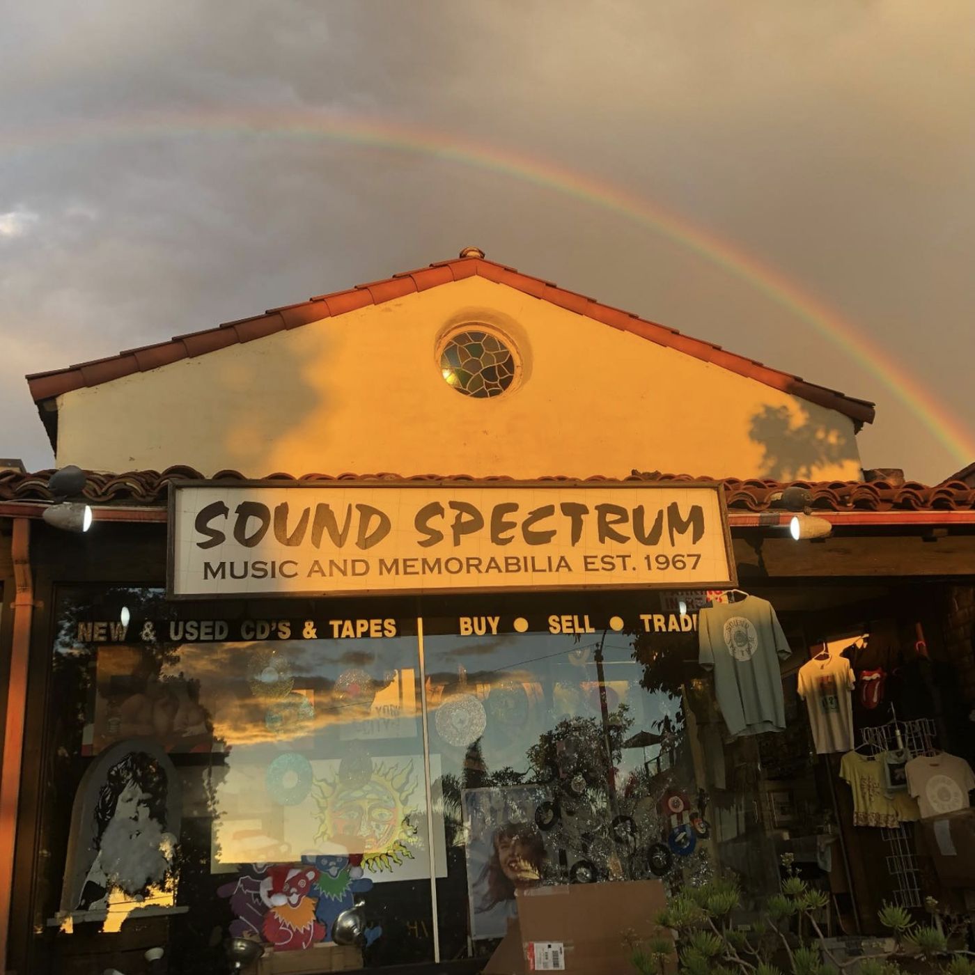 Wave and Niloo of The Sound Spectrum share Deep Cuts and Deep Thoughts Wave and Niloo of The Sound Spectrum share Deep Cuts and Deep Thoughts