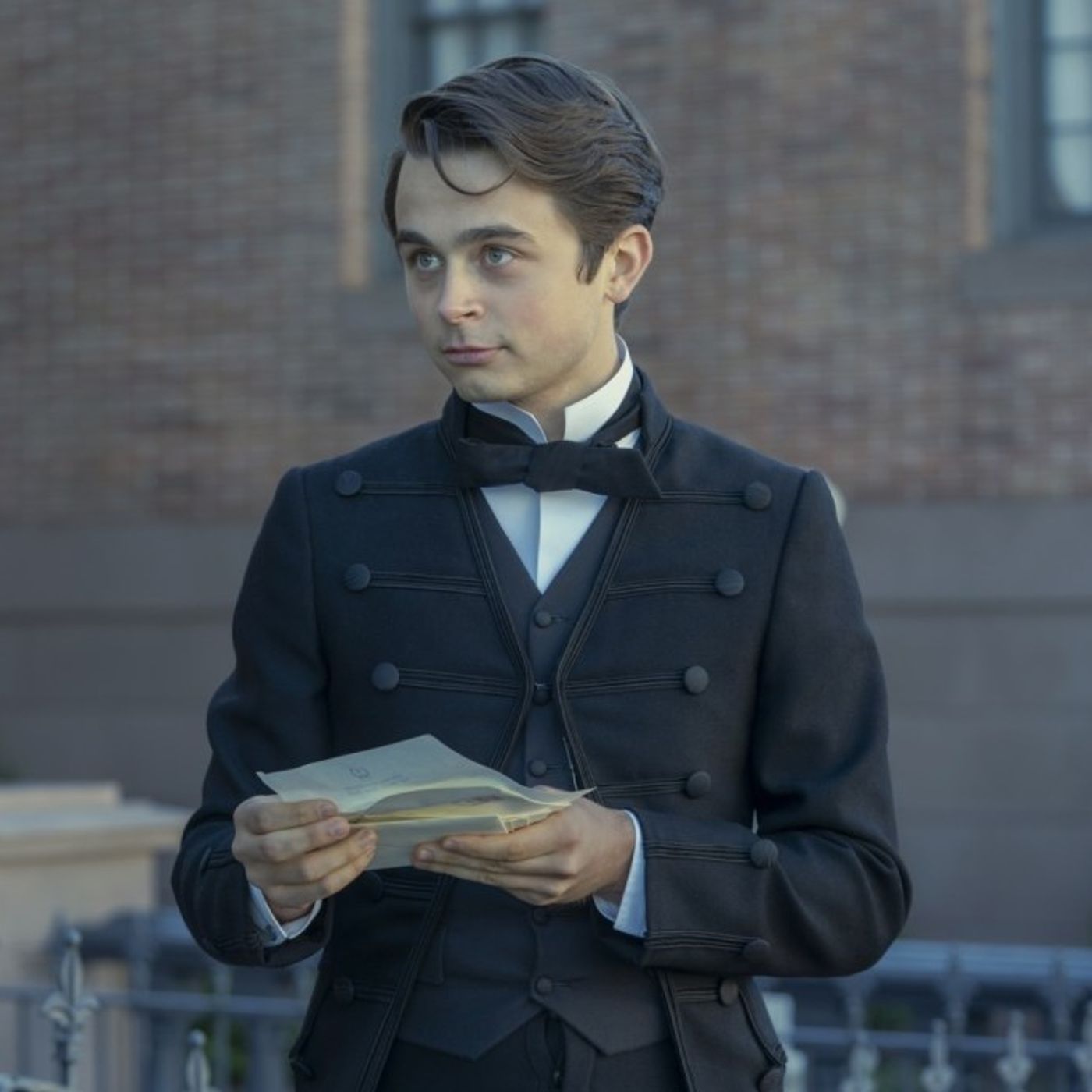 ‘Gilded Age’ Cast Comes Together for First Holiday Album: Full Track List episode artwork