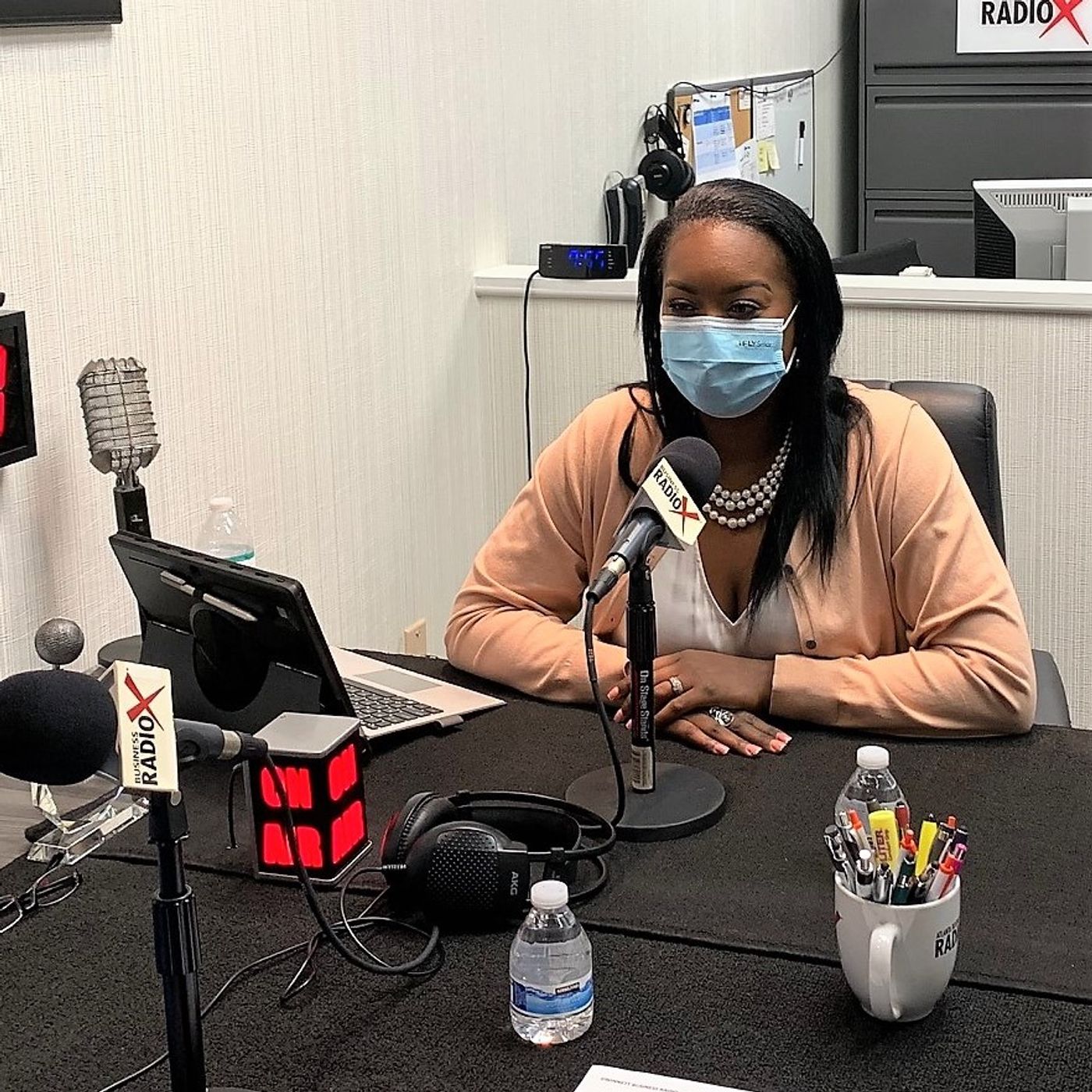 Mia Hubbard with Regions Bank and Amy Greiner with Kingsview Wealth Management episode artwork
