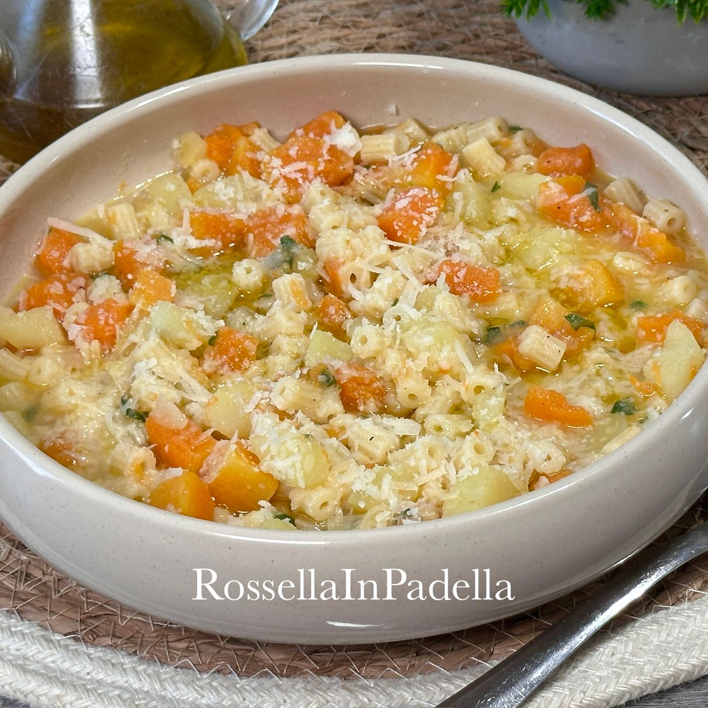 Pasta risottata con zucca e patate