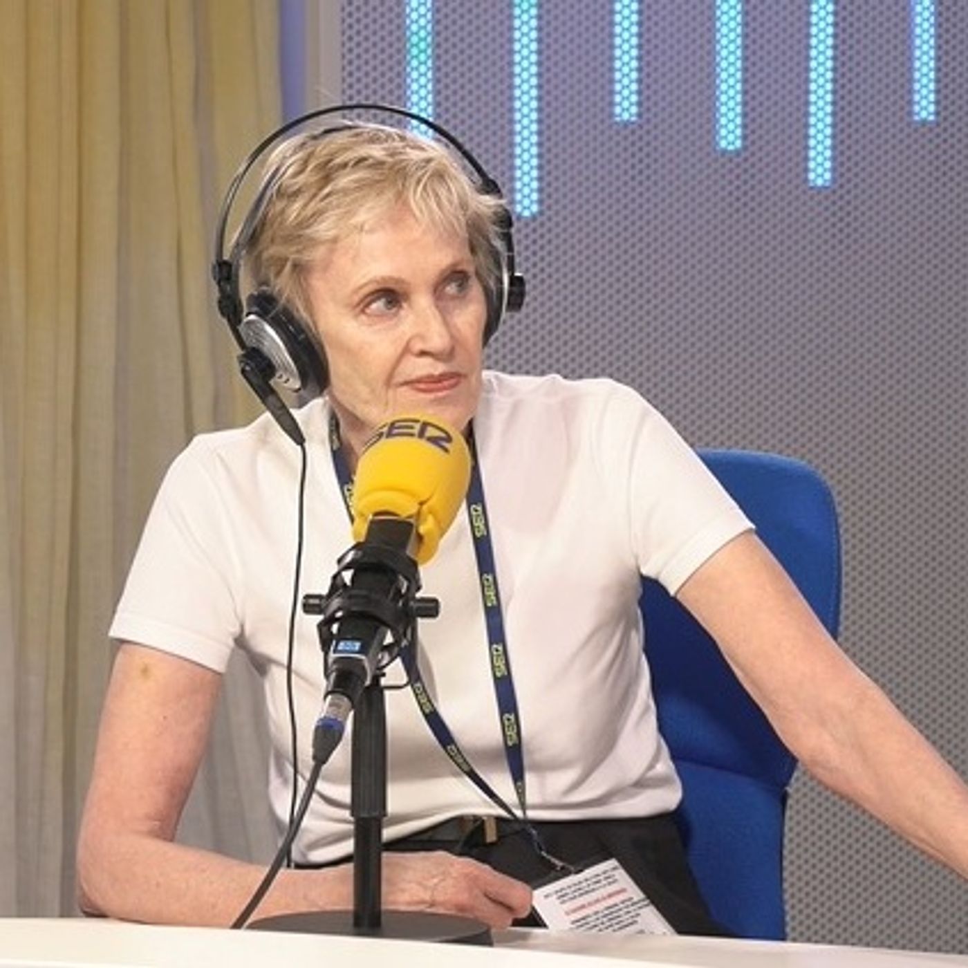 La Entrevista | Siri Hustvedt: "Mi memoria  corporal se ha ido acostumbrando a lo que significa vivir sola" episode artwork