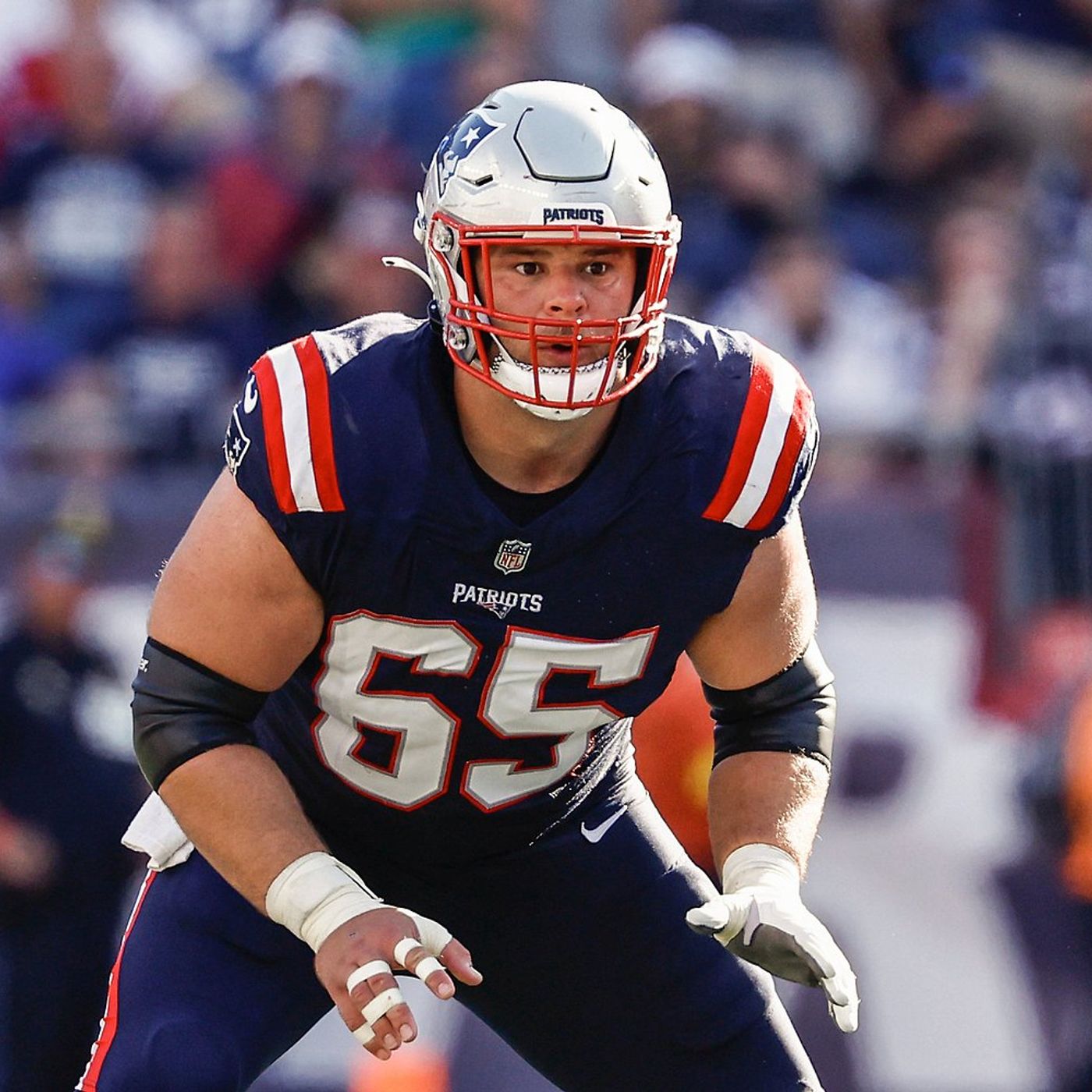 How new Chicago Bears center Garrett Bradbury can help Caleb Williams’ growth