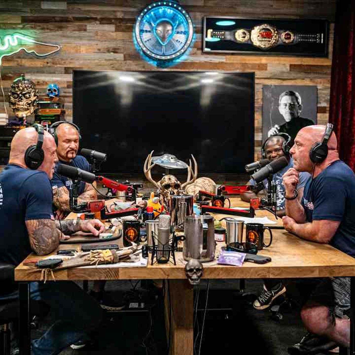 JRE MMA Show _182 - Protect Ya Neck episode artwork