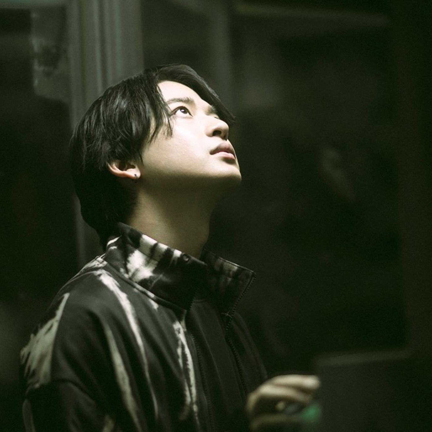 Who-ya Extended、龍（REAL AKIBA BOYZ）のために制作した新曲「FLY2FLY」配信開始。ニュー・シングル『ICARUS』アートワーク＆収録内容公開 | Skream! 邦楽ロック・洋楽ロック ポータルサイト