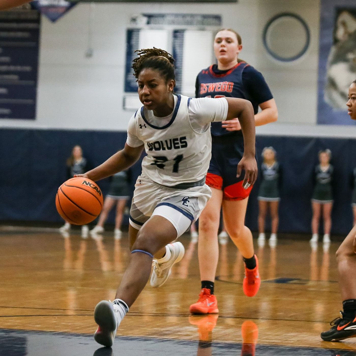 Desiree Merritt’s huge 17-point second quarter sends Oswego East past Oswego episode artwork