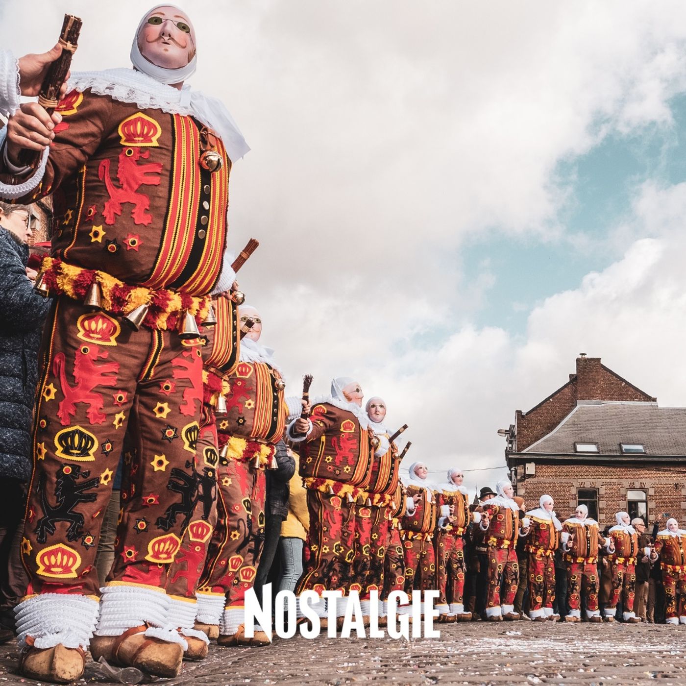 Binche avec ses remparts, le carnaval et son beffroi : les bons plans d'Etienne Lemarque episode artwork