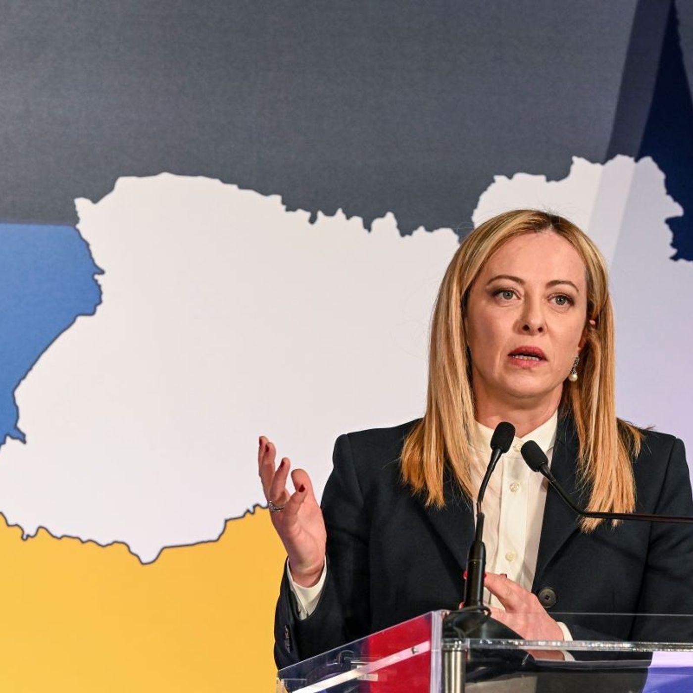 Giorgia Meloni come Matteo Renzi