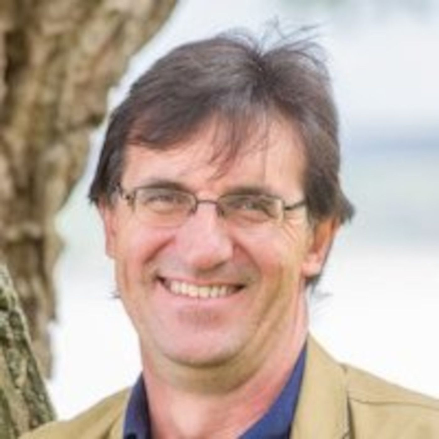 #10 - Konrad Hauptfleisch - How Youth and Small Farms Can Change The Food System