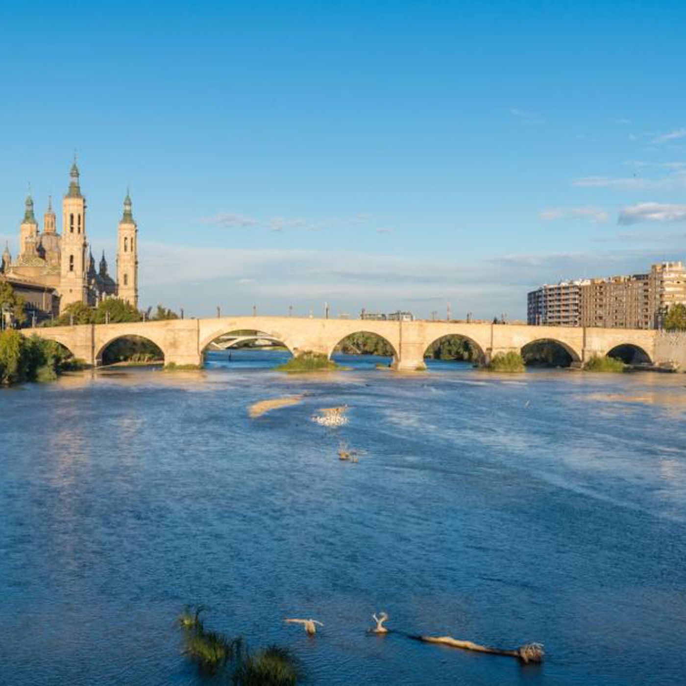 MANOLITA Y JACINTA EN EL EBRO