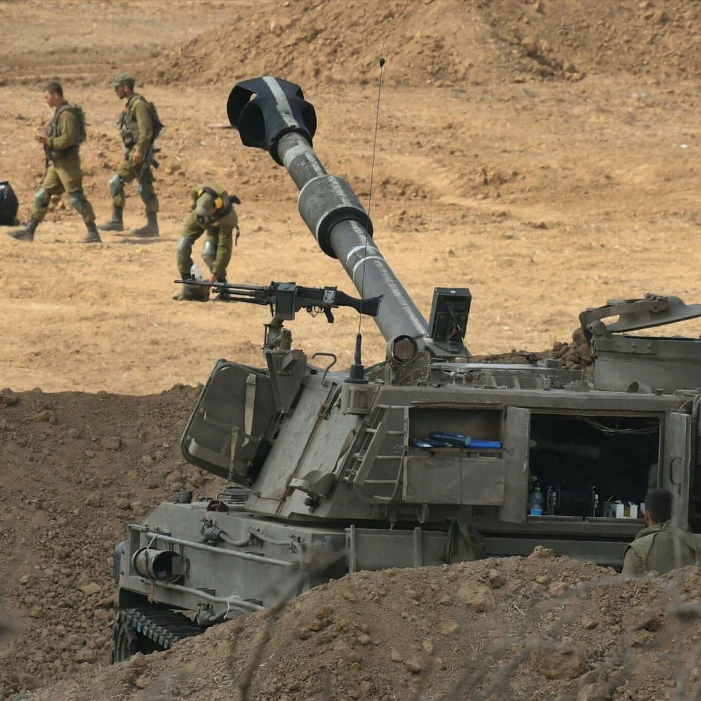 Tertulia: ¿Israel abrirá el paso de Rafah para que salgan ciudadanos de Gaza? episode artwork