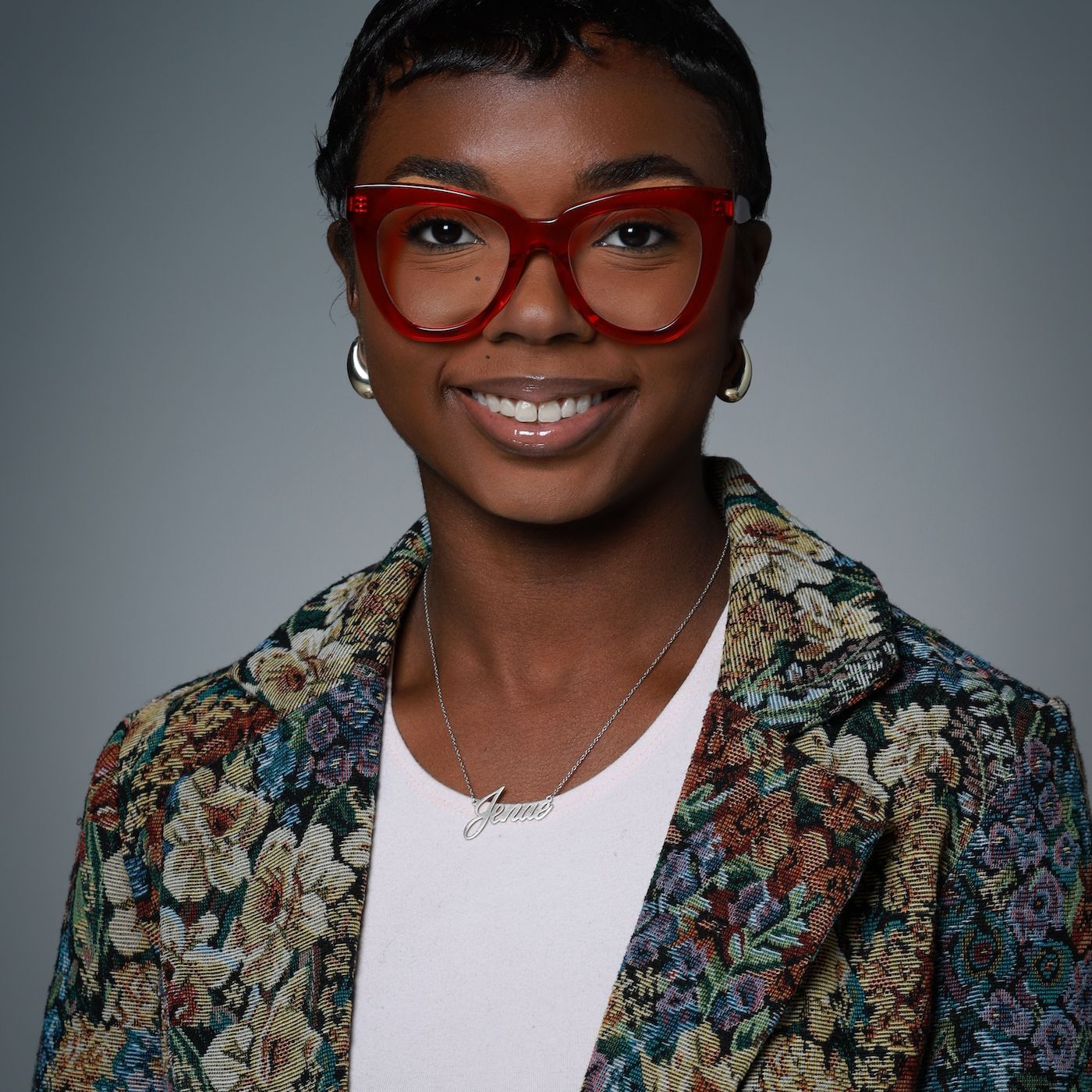 Jenae Rogers, Partnership Marketing Activation Coordinator for the Memphis Grizzlies, joins Monique A J. Smith for A Chat in the Garden episode artwork