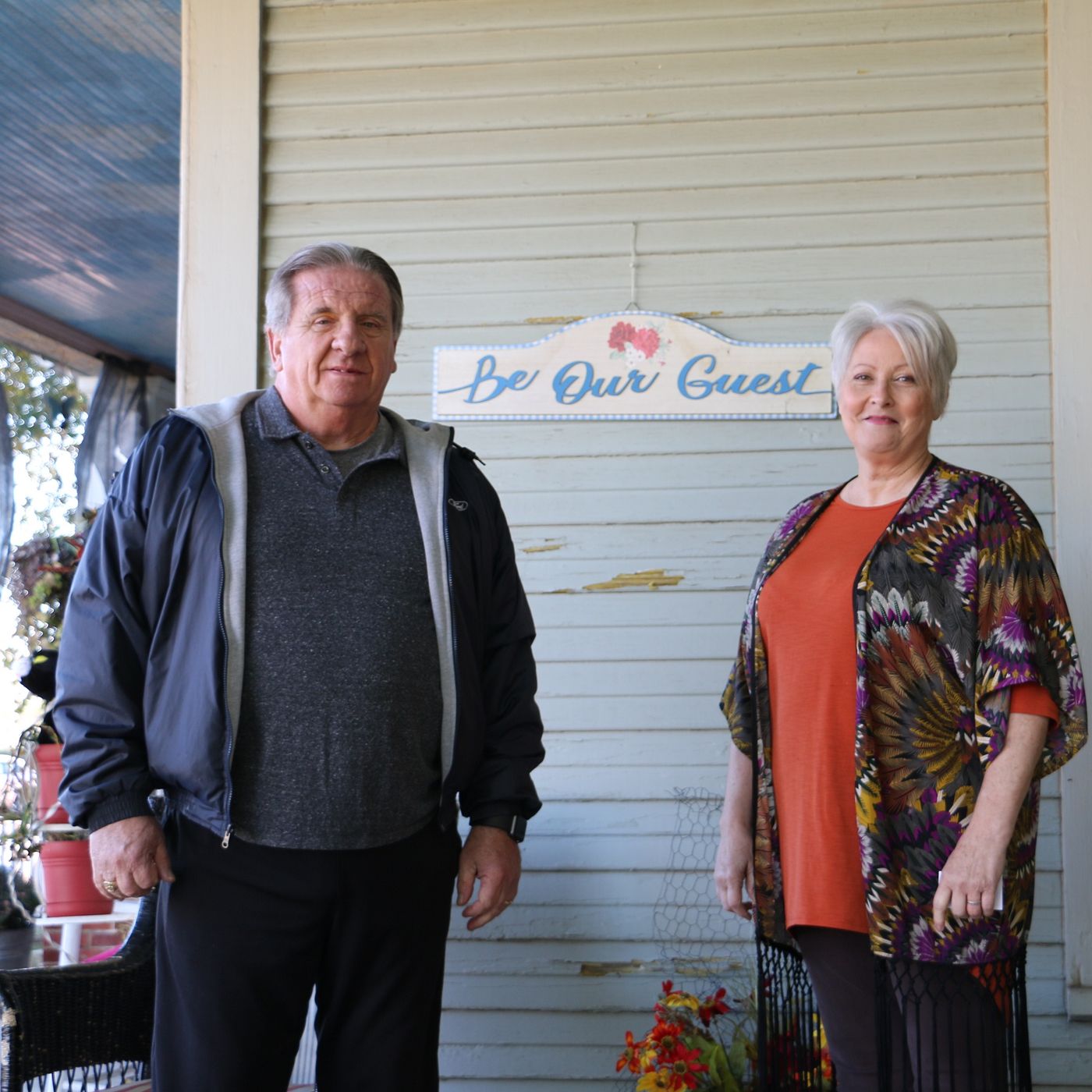 Jeter House FarmHouse Bed and Breakfast - Mark and Lola May on Big Blend Radio