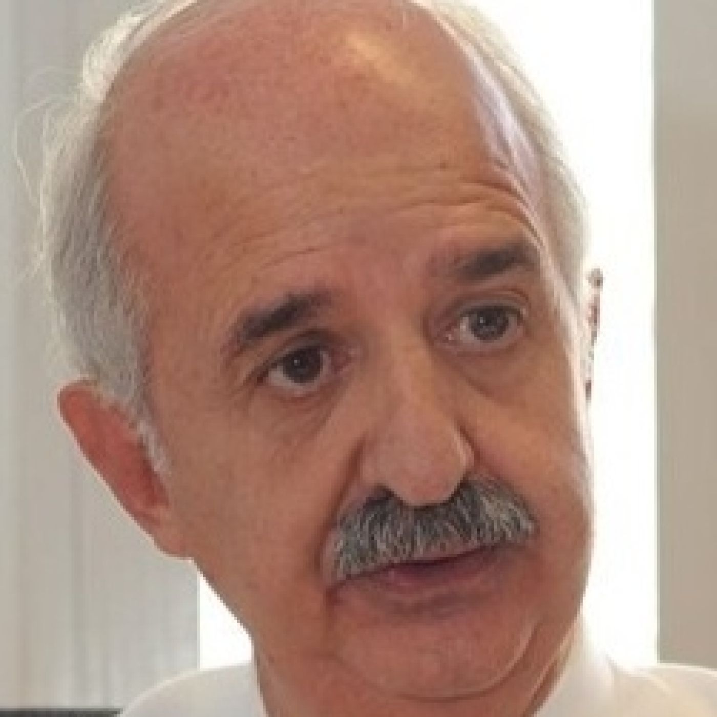 La Diez Capital Radio