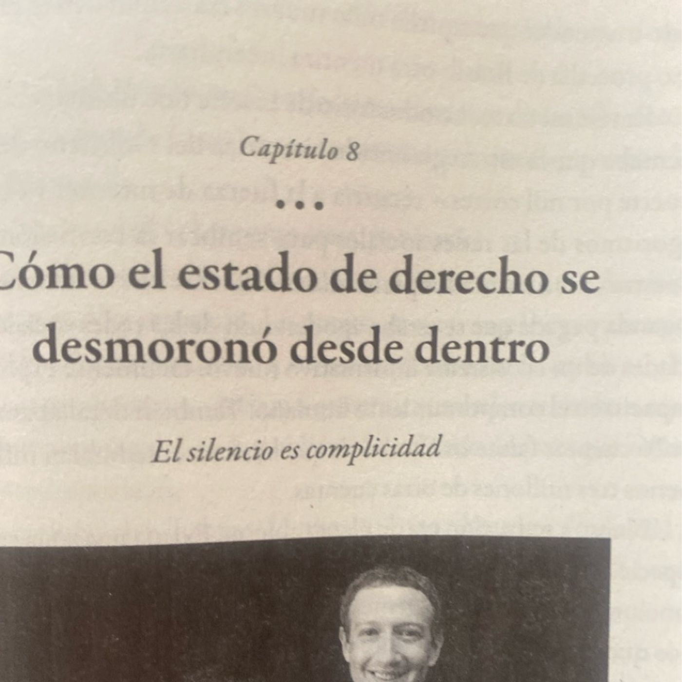 Portada de Como Luchar Contra Un Dictador