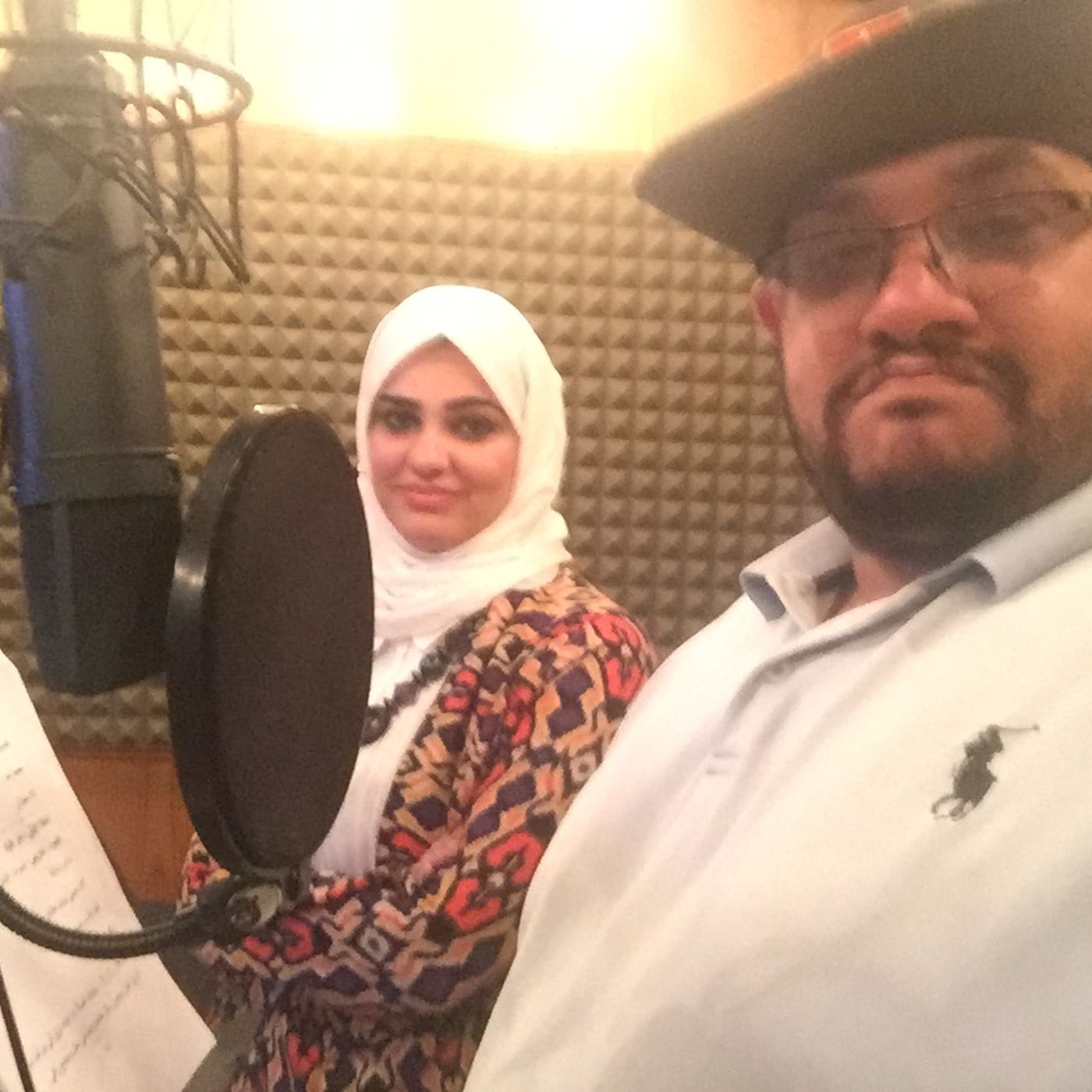 الحلقة الآولى من المسلسل الإذاعي سوبر مخادع episode artwork