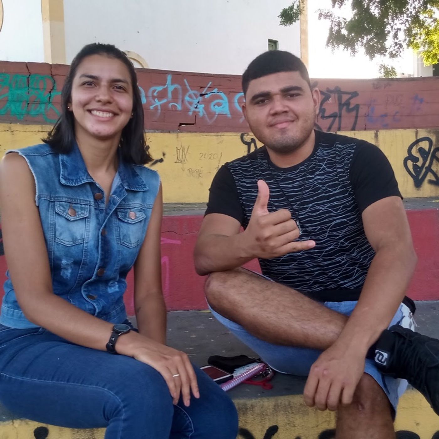 DIalogando