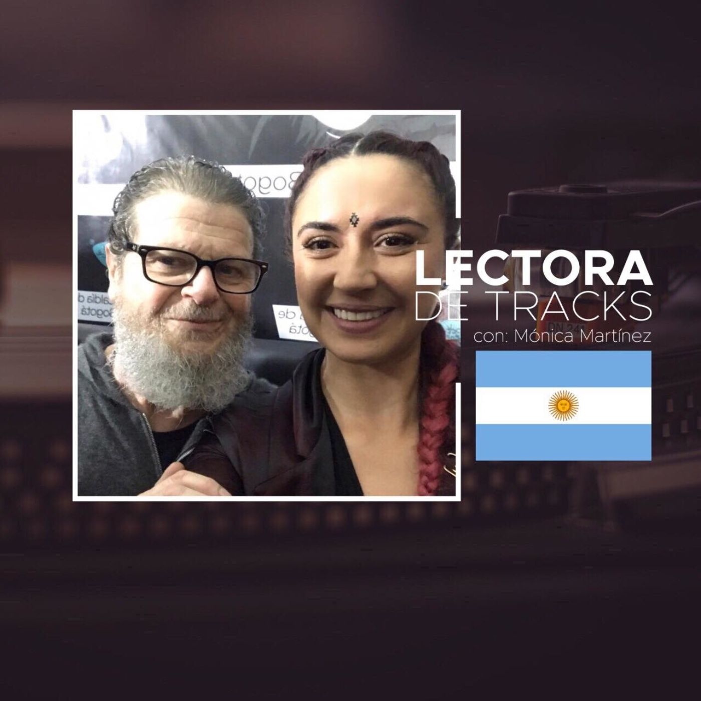 Lectora de Tracks con Mónica Martínez