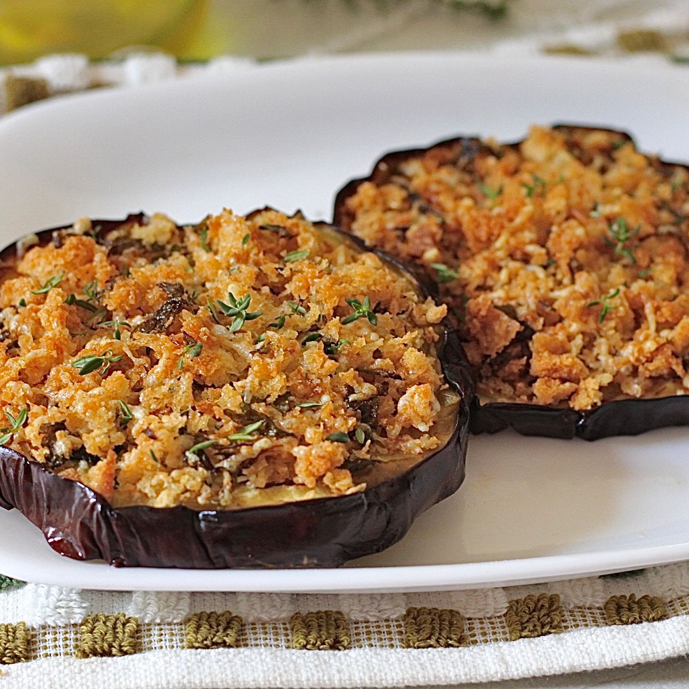 Medaglioni di melanzana con gratinatura croccante, ricetta light. episode artwork