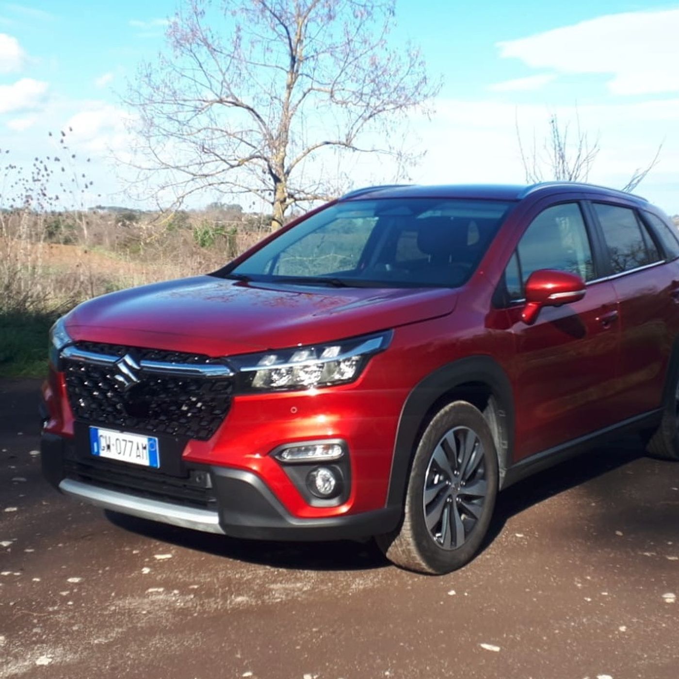 Suzuki S-Cross Hybrid: 100% Ibrido, 100% 4X4, ad un prezzo chiaro, tutto compreso episode artwork