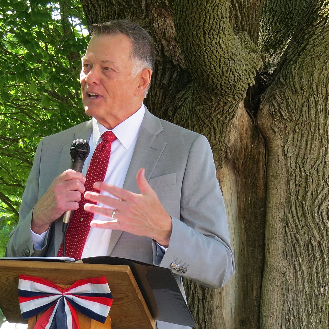 Bivins to Sublette crowd: Amid celebration, remember solemn side of Memorial Day episode artwork