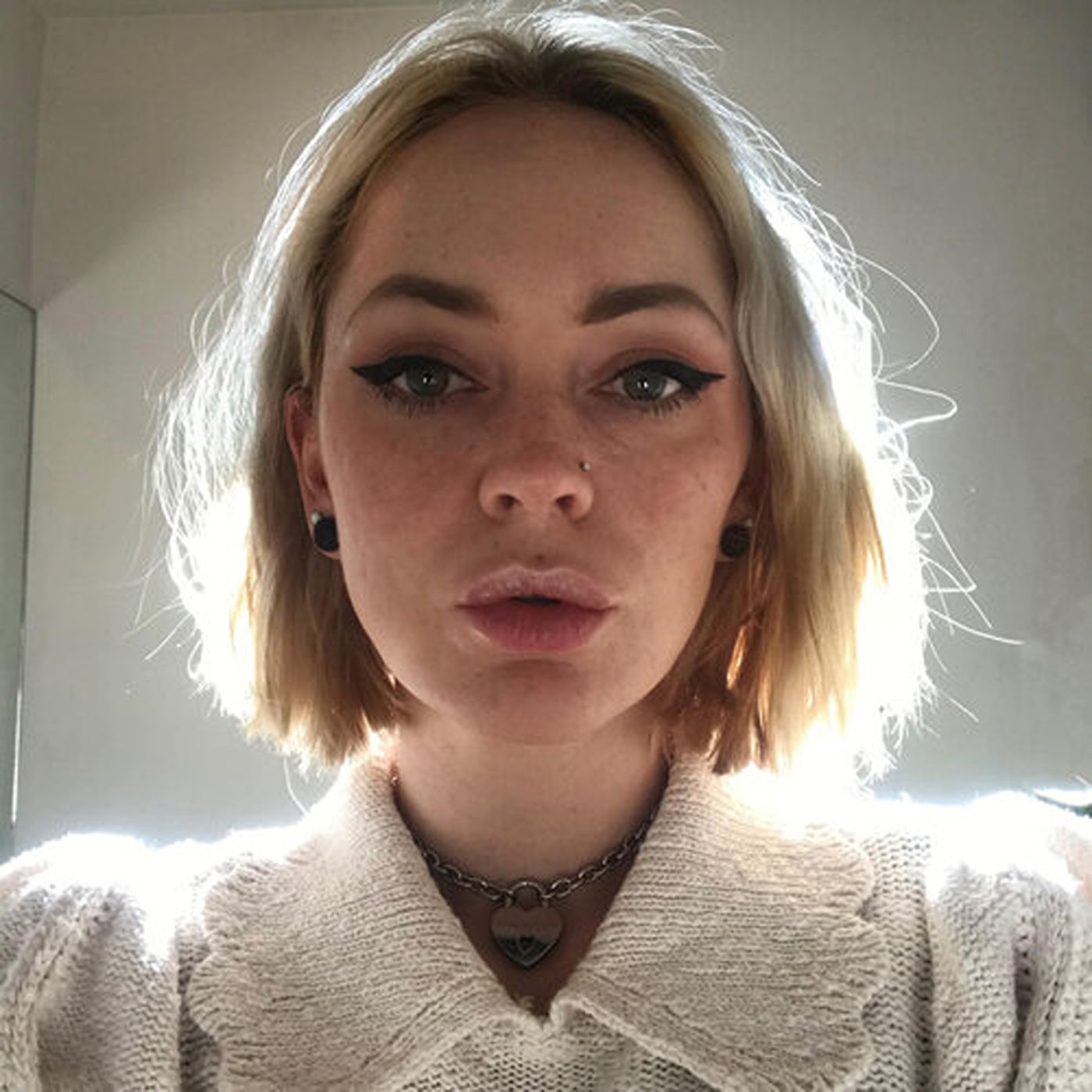 Episode 228 - elle nash