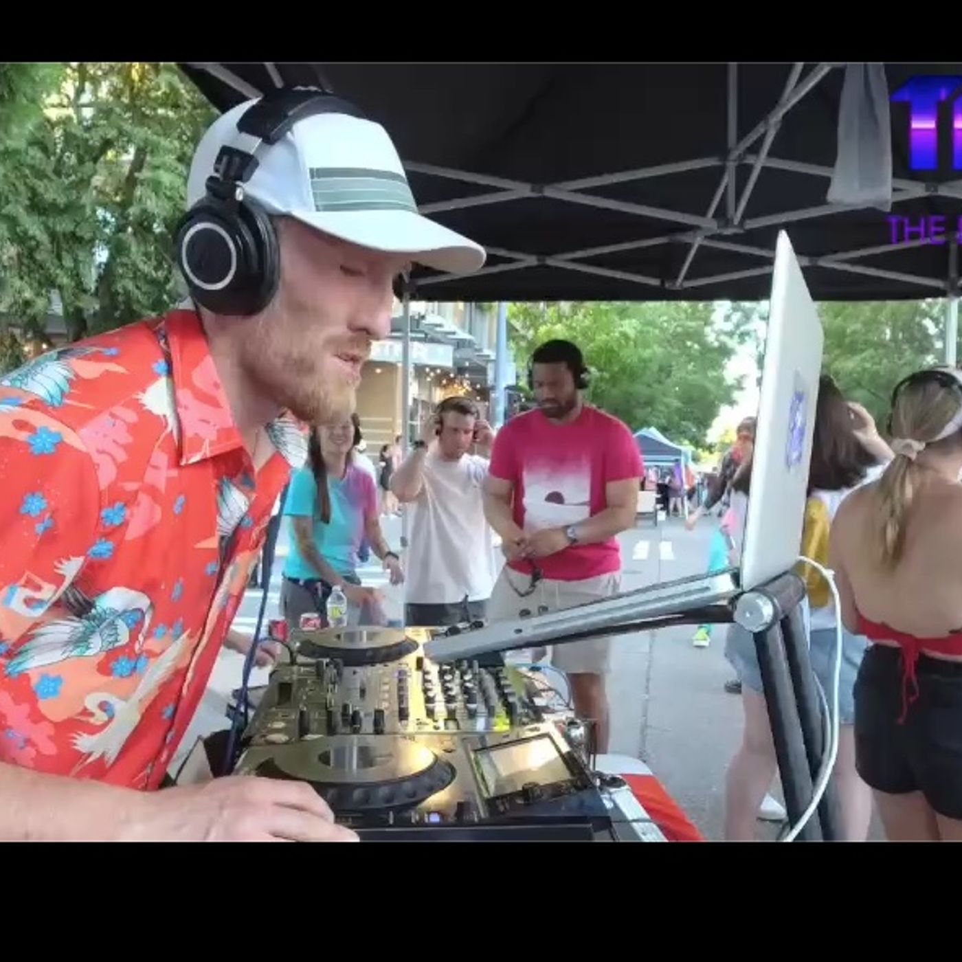 The DJ Sesisons