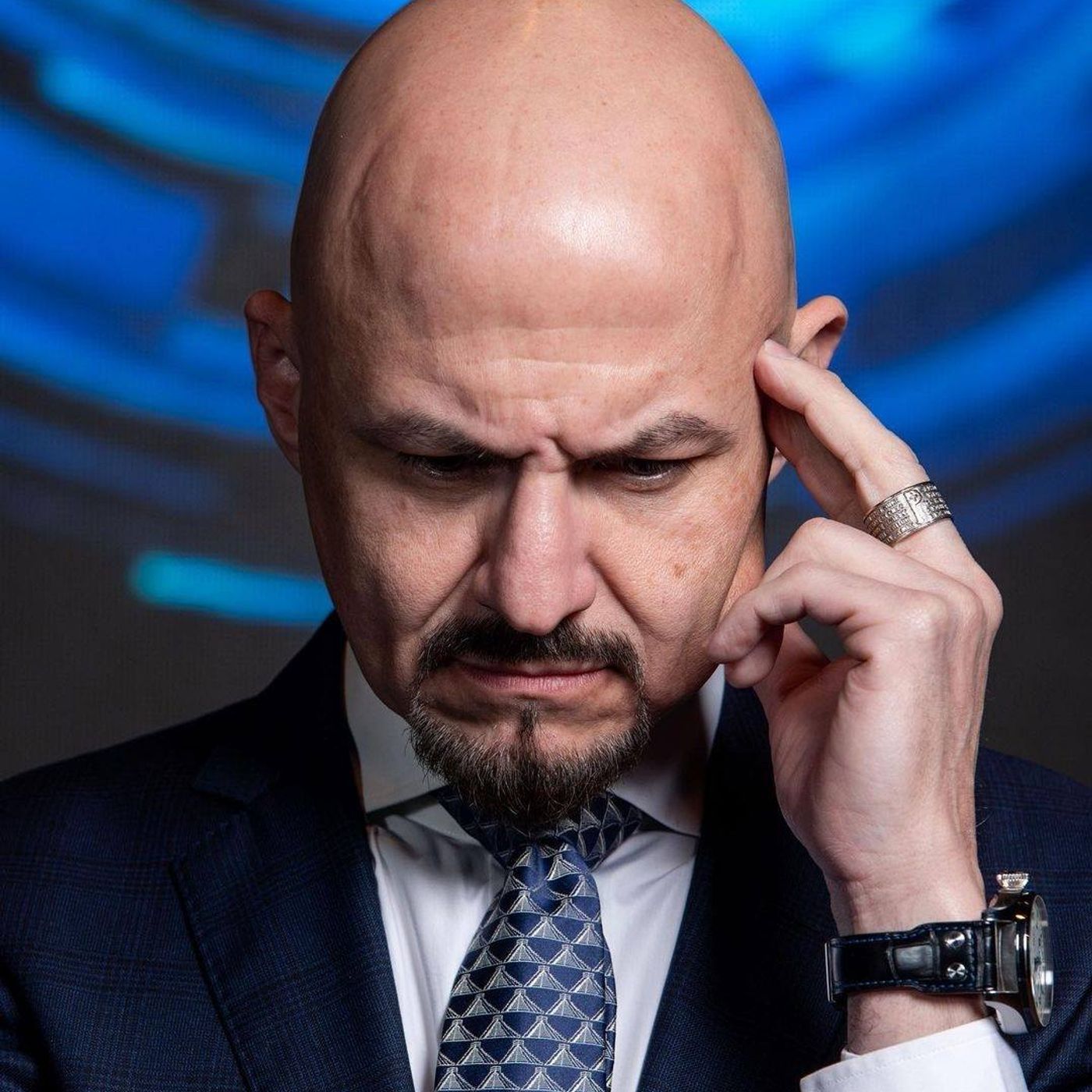 EL MÁXIMO EXPONENTE DE LA HIPNOSIS DEL SIGLO XXI  @JOHN MILTON  SI NOS HIPNOTIZO IGUAL QUE A EDWIN CAZ