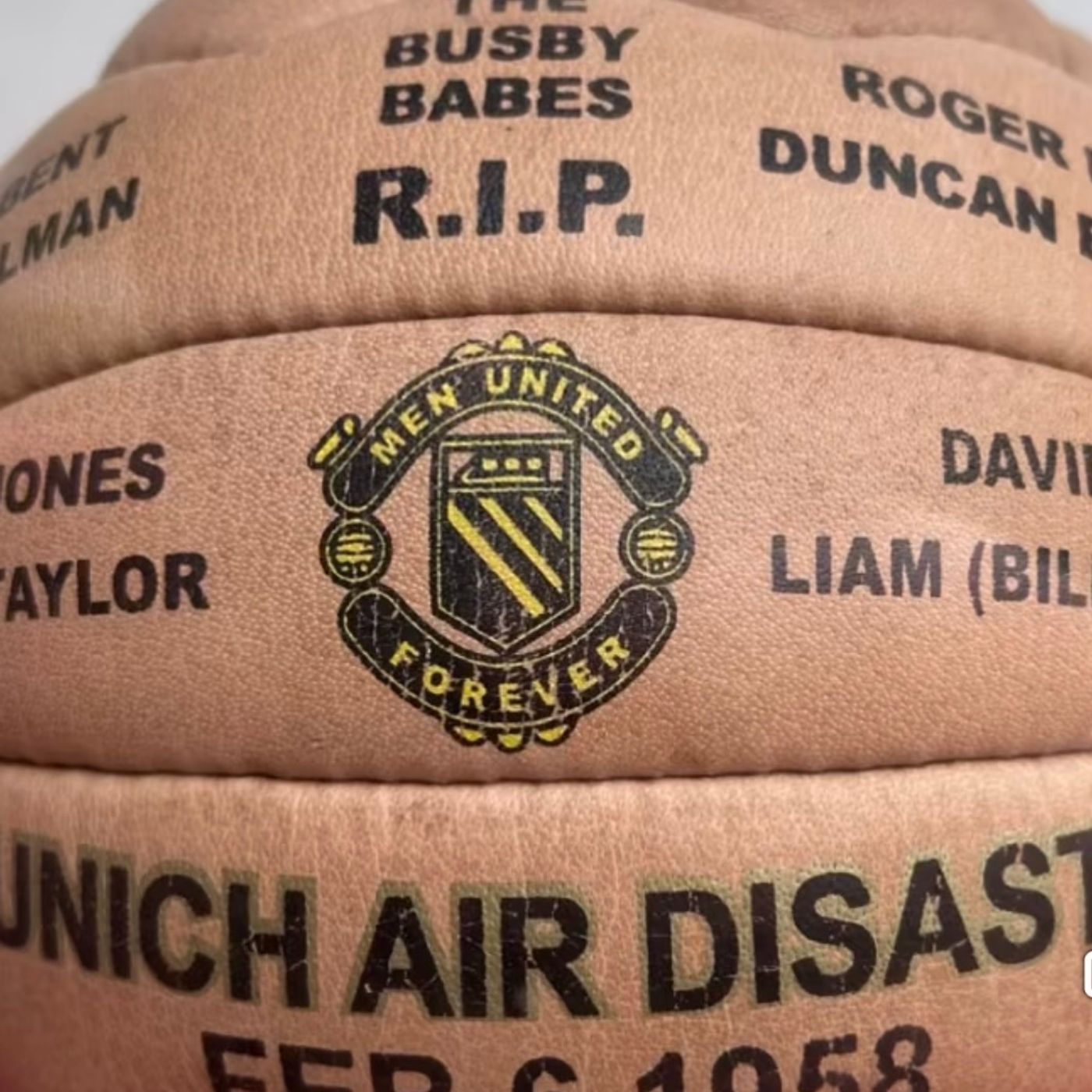 S81E51: They Have The Memorial Service For The Event Of The Munich Disaster - Trevor Gear On United