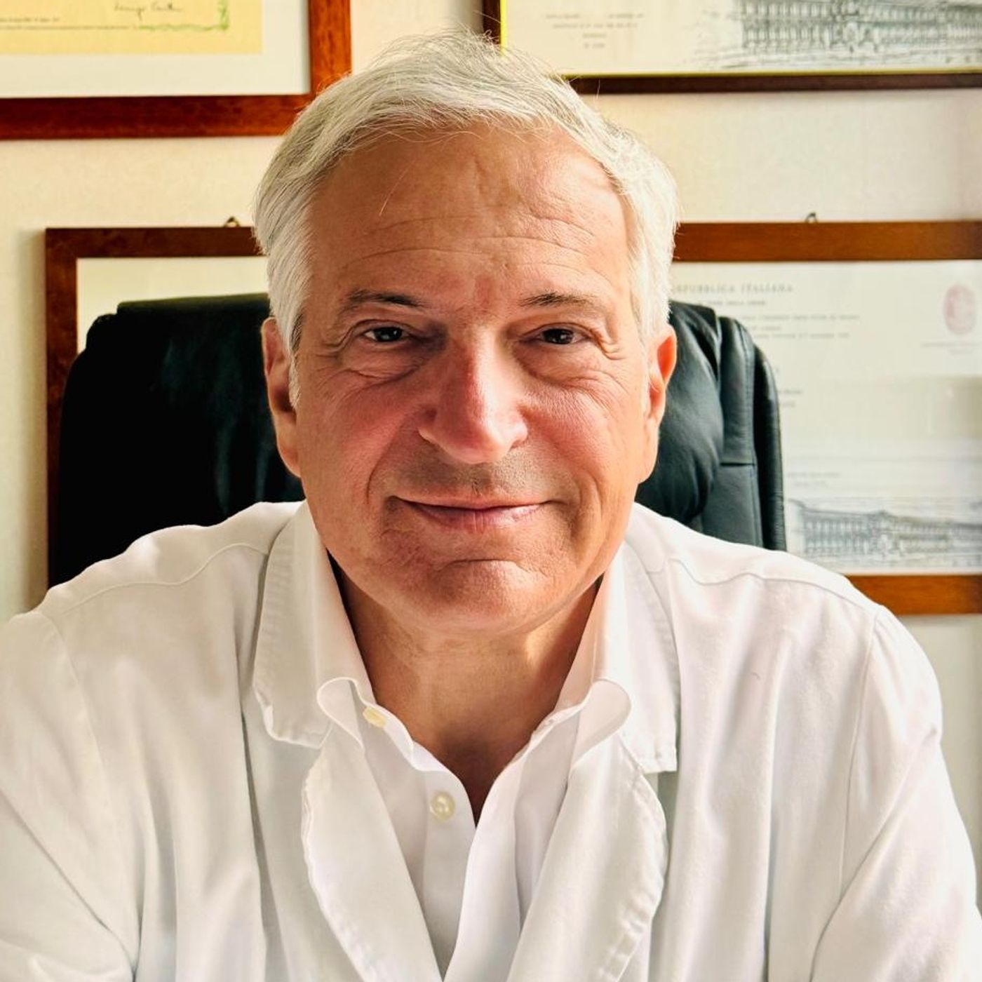 Innovazione e cura: il Programma di Senologia dell’IEO con il Prof. Paolo Veronesi Innovazione e cura: il Programma di Senologia dell’IEO con il Prof. Paolo Veronesi