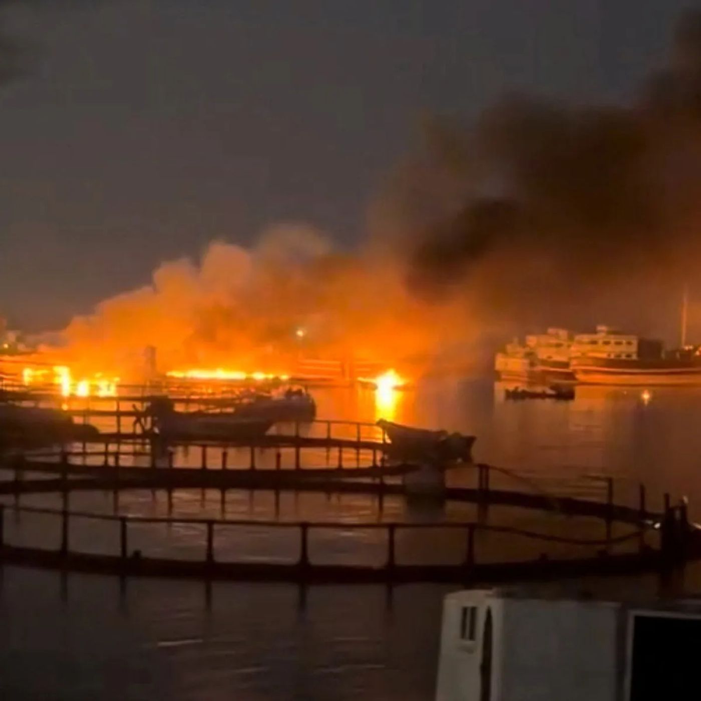 'Iran fires at Jordan, US ship buildup & more' Military experts on Iran war