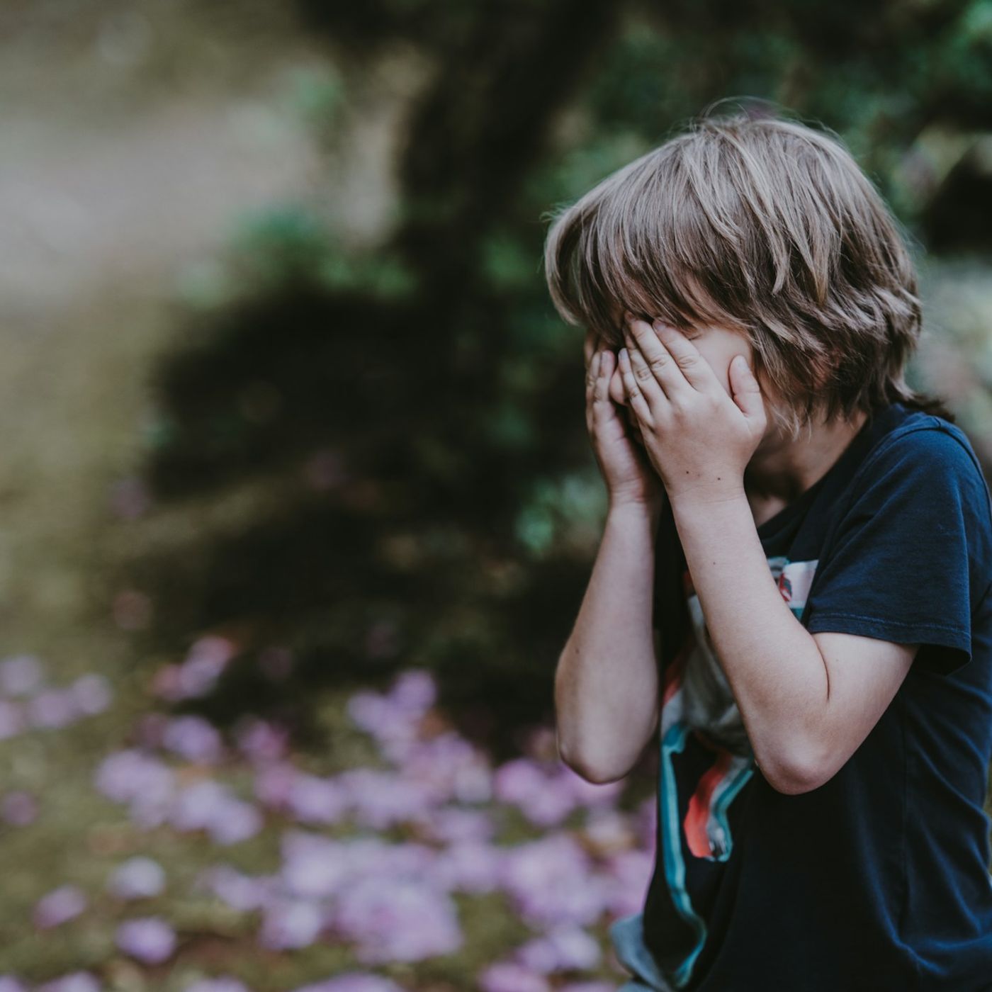 Bambini e violenza, Pellai: «I figli vivono due vite parallele»