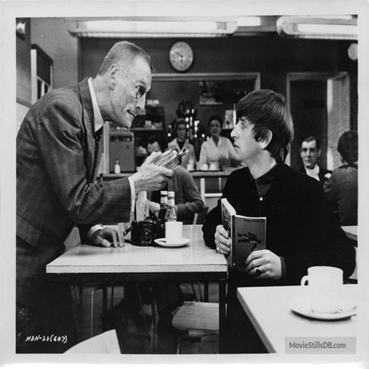 El Club de los Beatles: Grabación con Wilfred Brambell y Ringo episode artwork