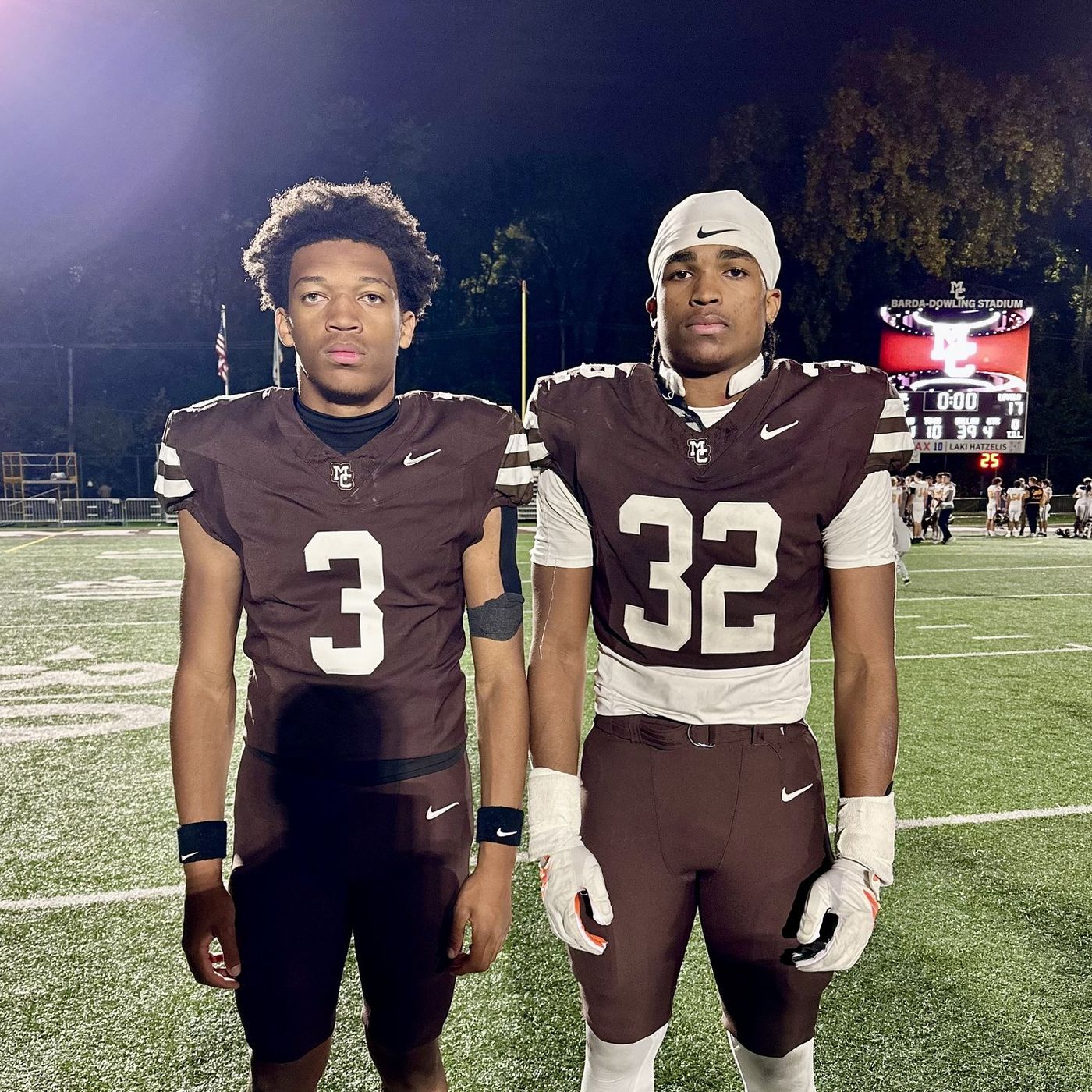 Marshaun Thornton, Mount Carmel make statement with first-round win over Loyola