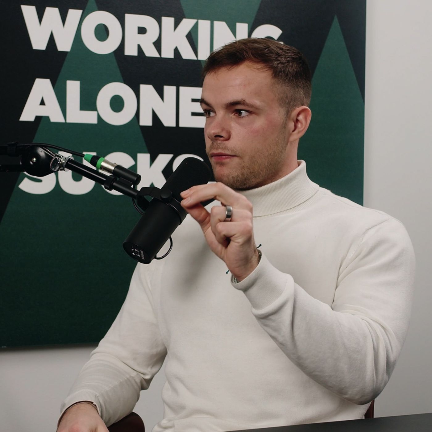 Bag om Bureauet - med Emil Nissen