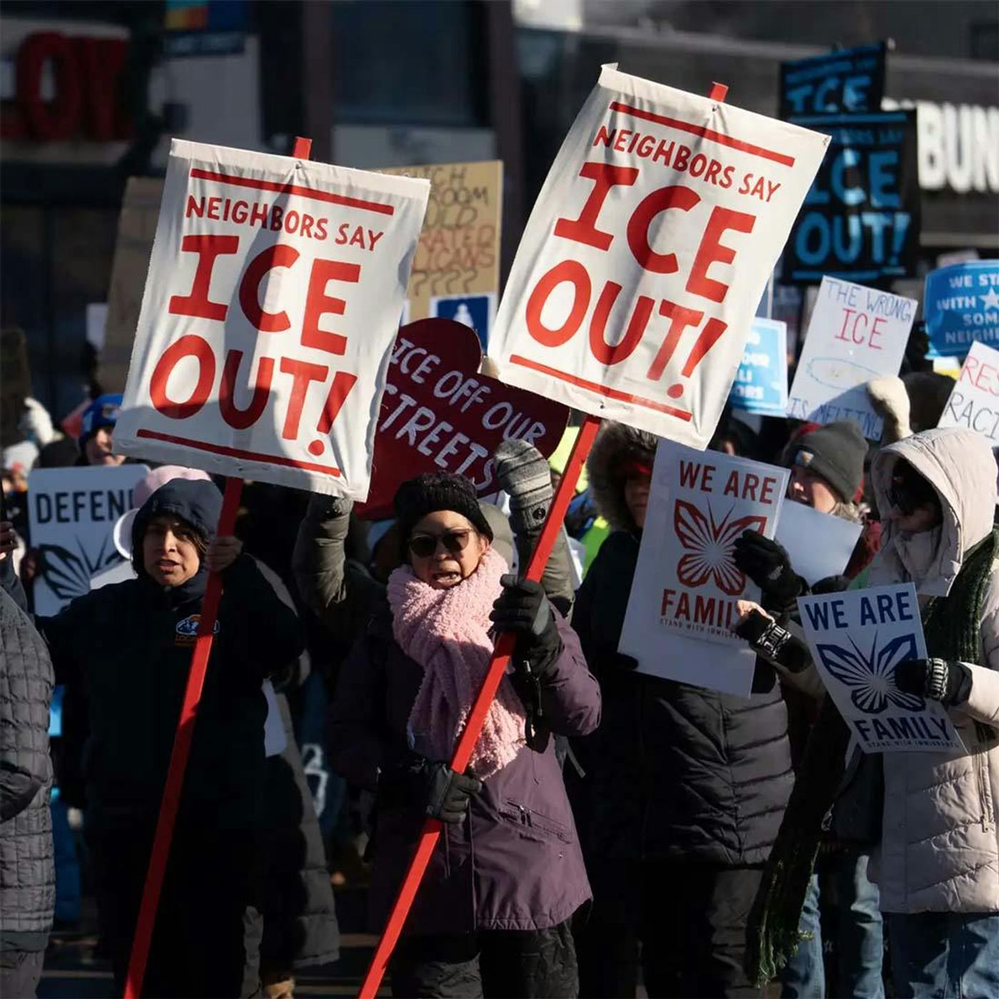 ICE Retreat, Tariff Pushback, DOJ Under Trump episode artwork