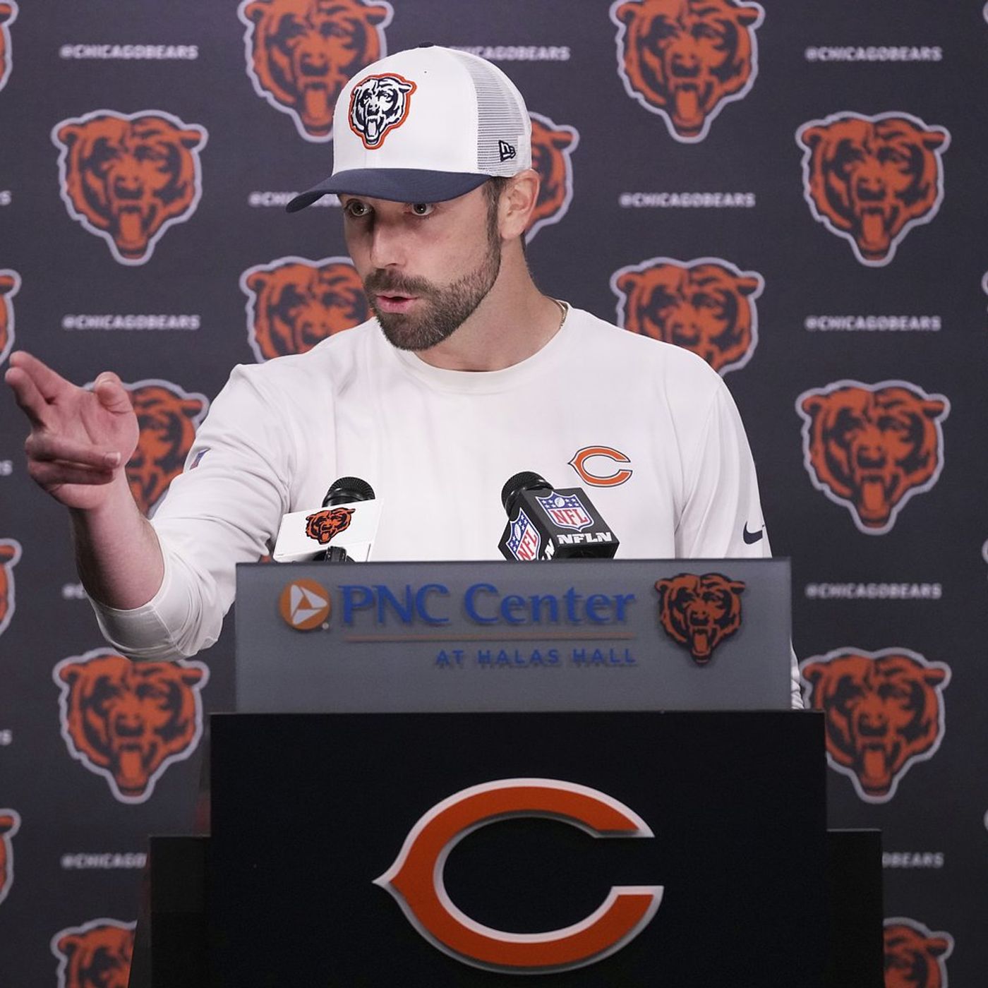 Chicago Bears offensive coordinator Declan Doyle reportedly leaves for Ravens