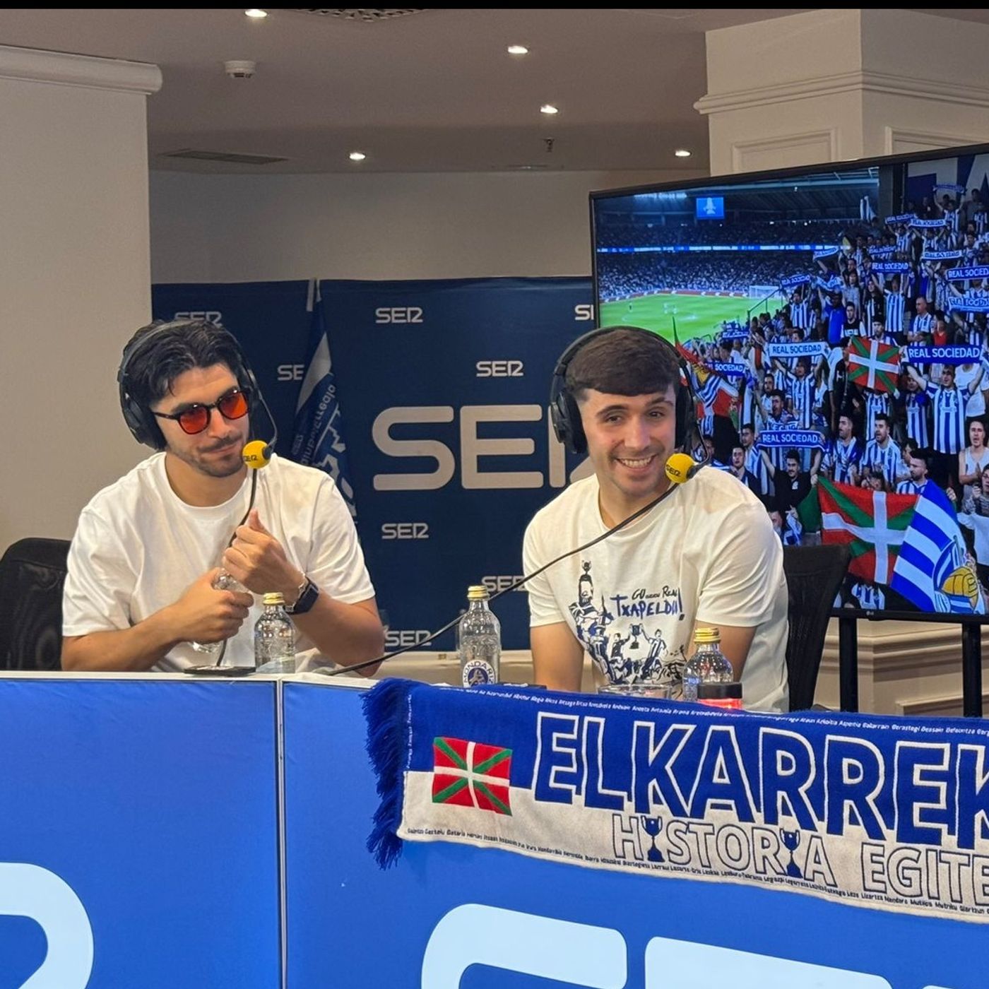 Entrevista | Carlos Soler y Pablo Marín celebran la Copa en 'El Larguero': "Es el momento más feliz de mi vida" episode artwork