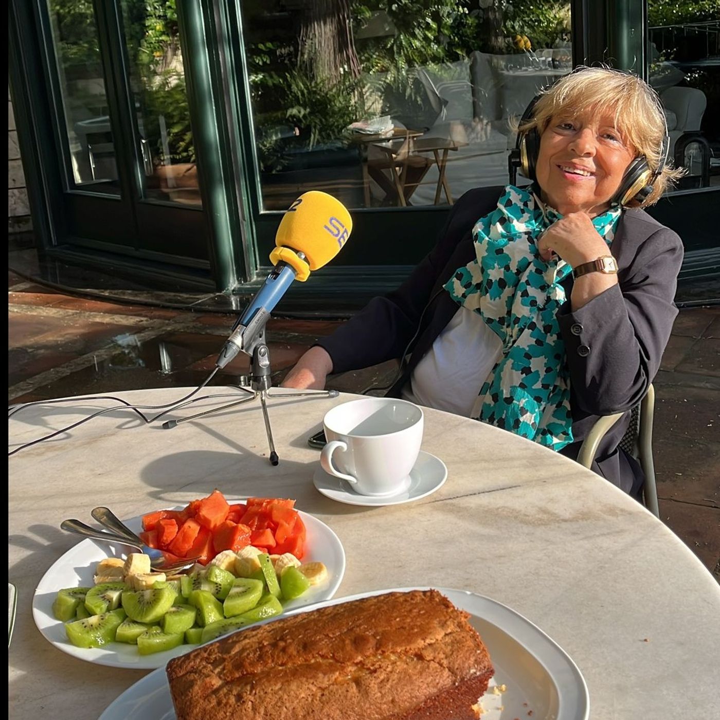 Desayunando con... | Elisenda Nadal, mítica directora de la revista Fotogramas episode artwork