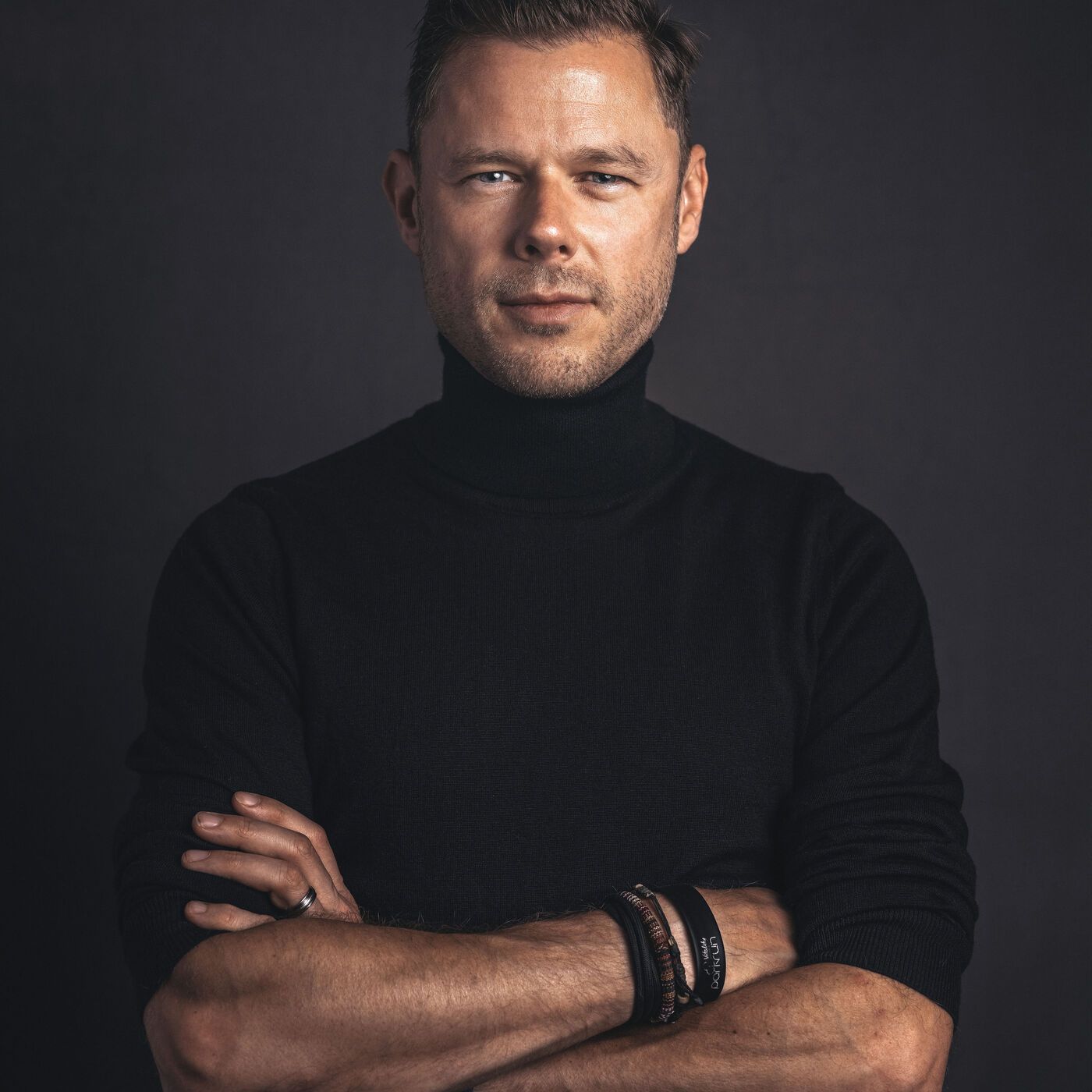 Conquering the Inner Critic with The Kind Mind Method: A Conversation With Alex Walton