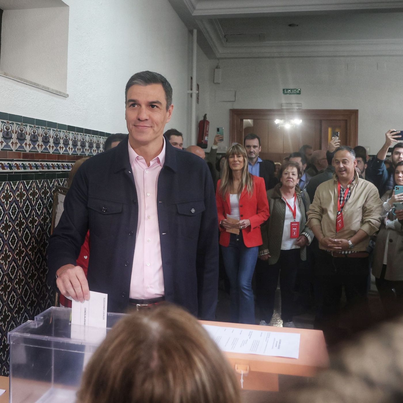 La Trinchera de Llamas del 15/03/2026 - El DNI electrónico de Sánchez abre la puerta al fraude electoral