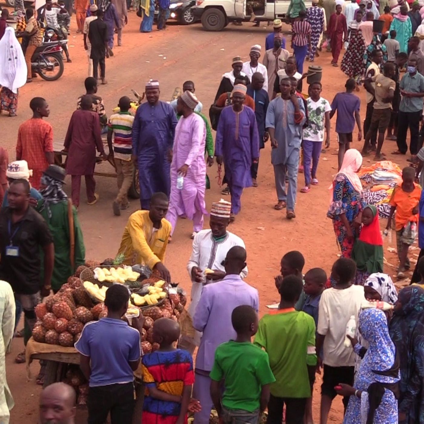 Niger : entre réformes sociales et coopération internationale (La semaine sur Kalangou) episode artwork