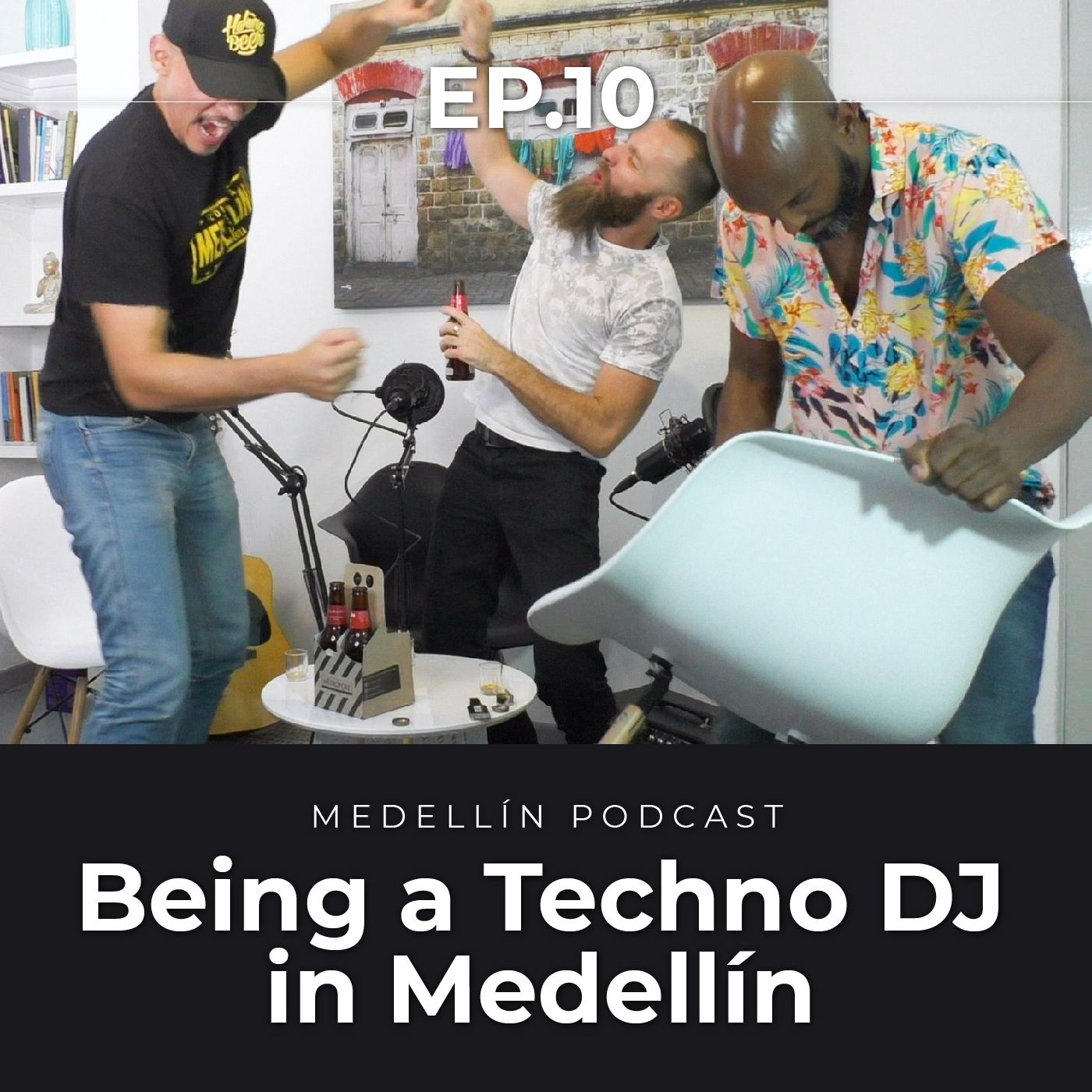An English Techno DJ Living and Working in Medellin - Medellin Podcast Ep. 10 episode artwork