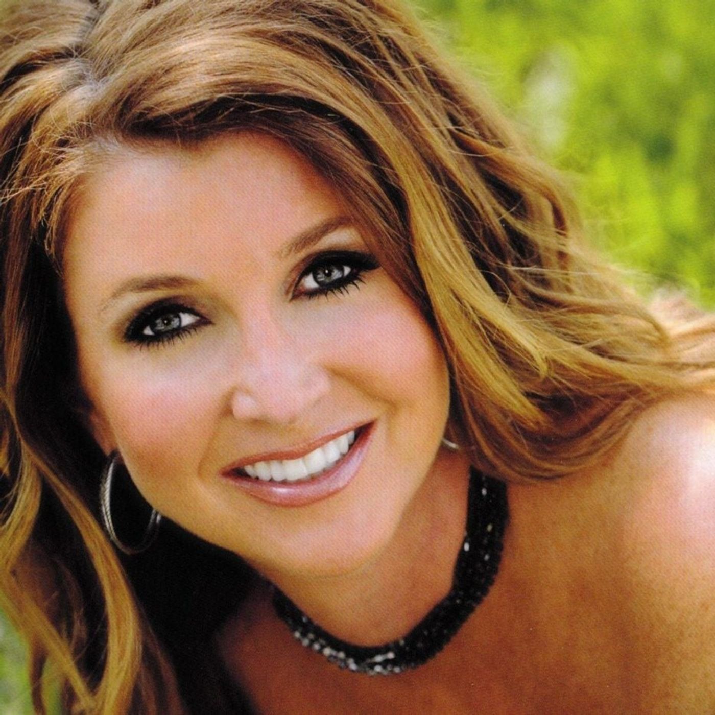 "Shootout Session: Live with Dixie Carter"