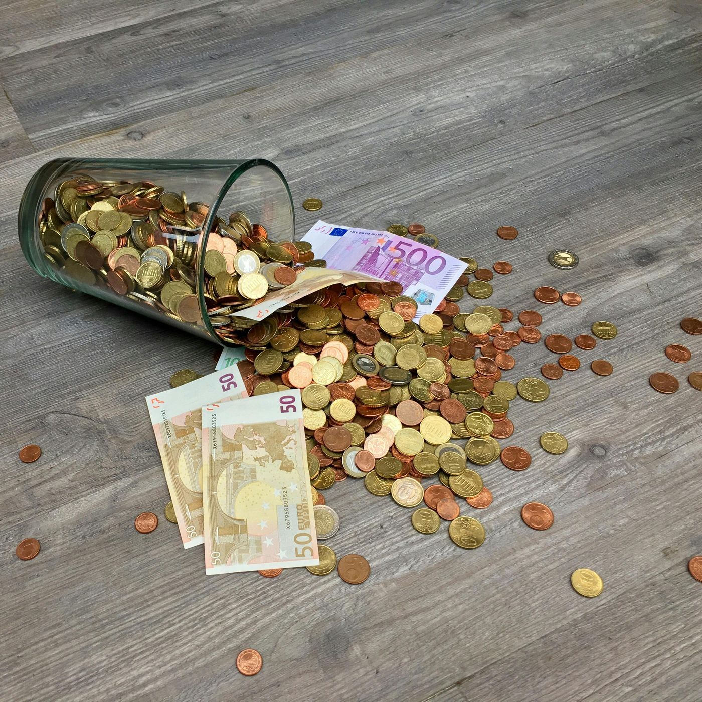 ¿Por qué en España no nos gusta hablar de dinero? episode artwork