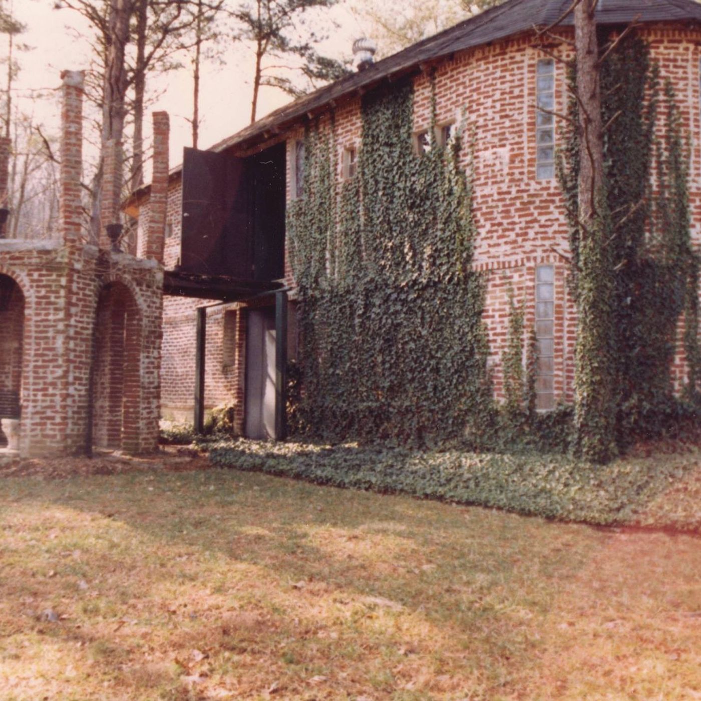Corpsewood Manor Murders