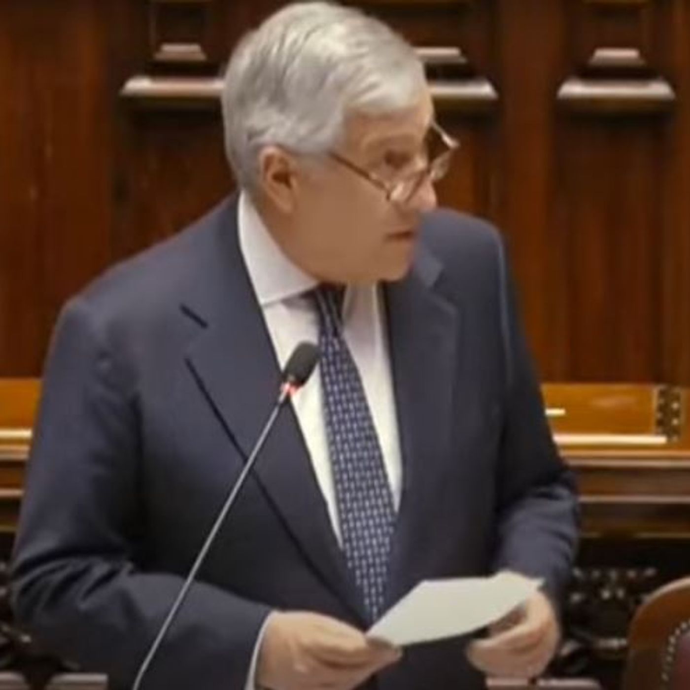 Caro carburanti, Tajani: “Governo al lavoro per prorogare il taglio delle accise” episode artwork