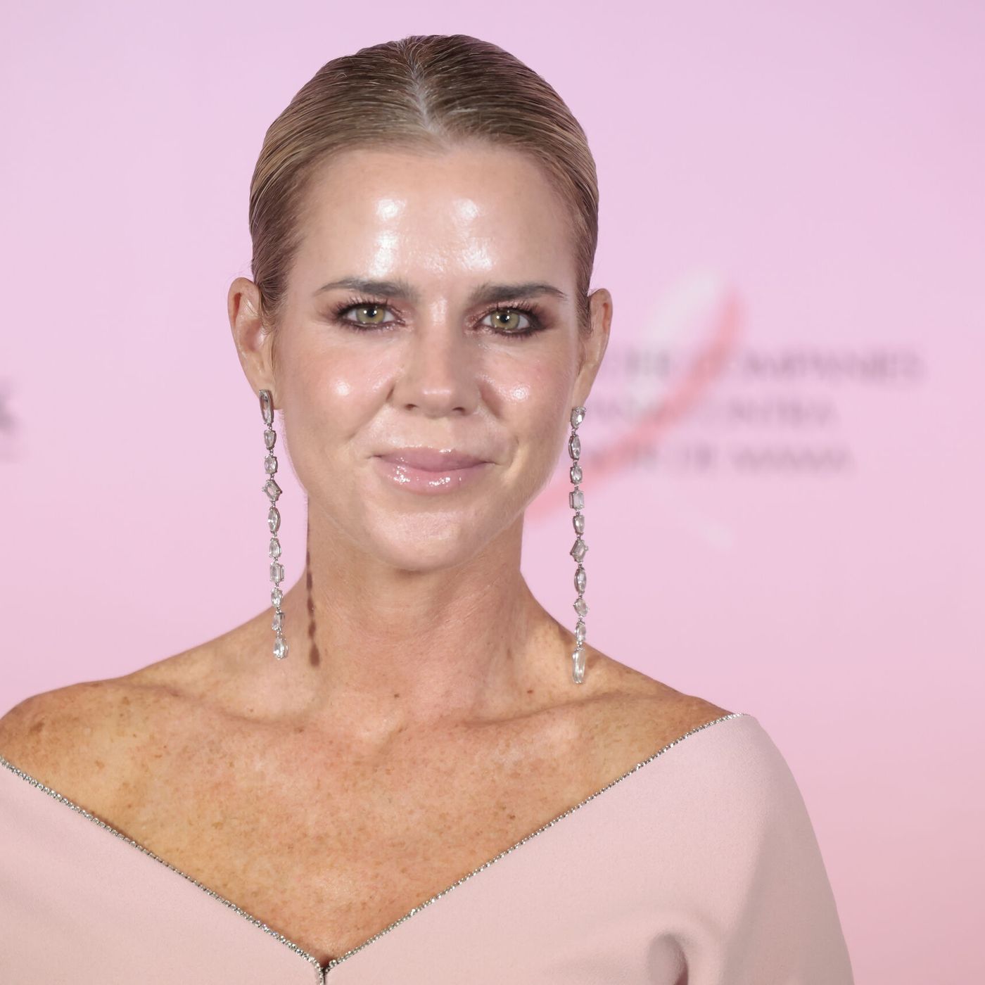 Crónica Rosa: La última polémica de Amelia Bono