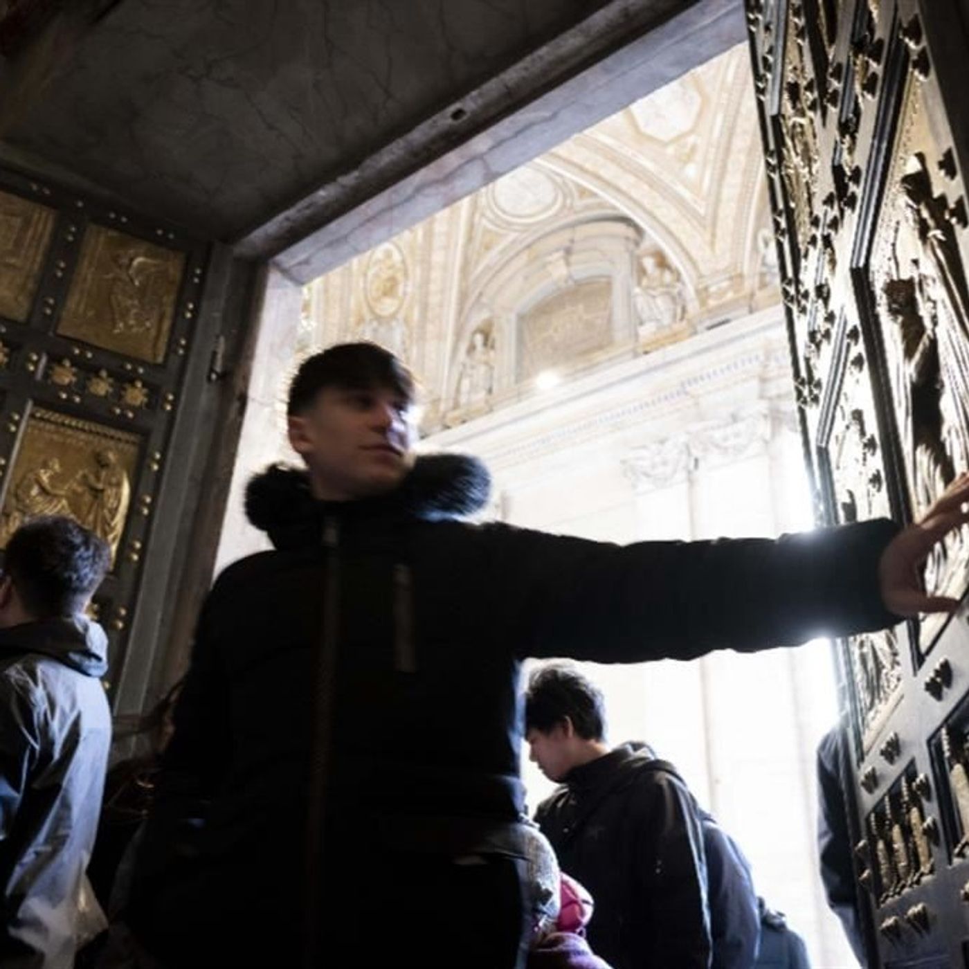 01/08/2025 - Giubileo dei Giovani: visita turistica a Roma tra Confessio Fidei e Porte Sante episode artwork